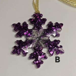 Handmade Glitter Resin Snowflake Ornament: Christmas Tree Decoration