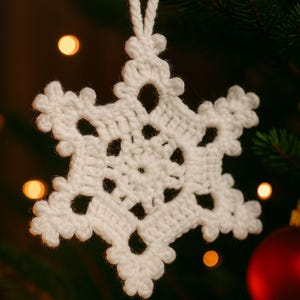Crochet Snowflake Pattern: Beginner Christmas Ornament & Coaster (PDF)