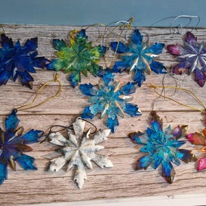 Handmade resin snowflake Christmas tree decorations